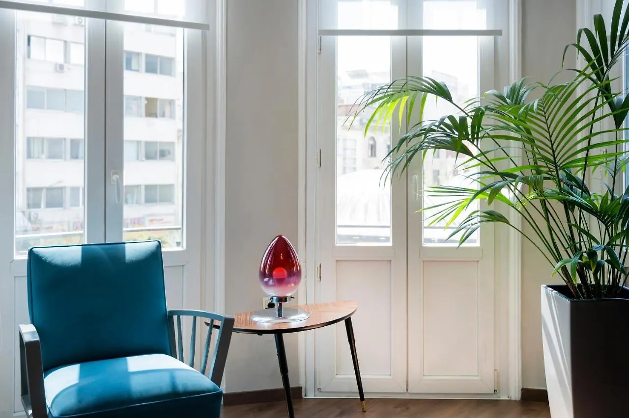 Fandango By Halu!, Gorgeous Neoclassical Apartment Next To Metro Station Thessaloniki Greece